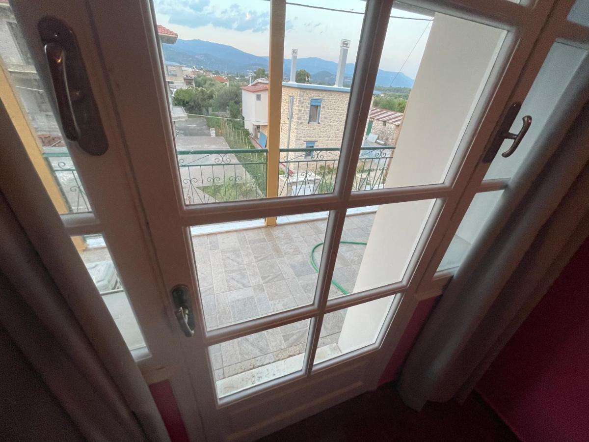 Efis Guest House Near Nafpaktos-Fully Equipped Home Eksteriør billede